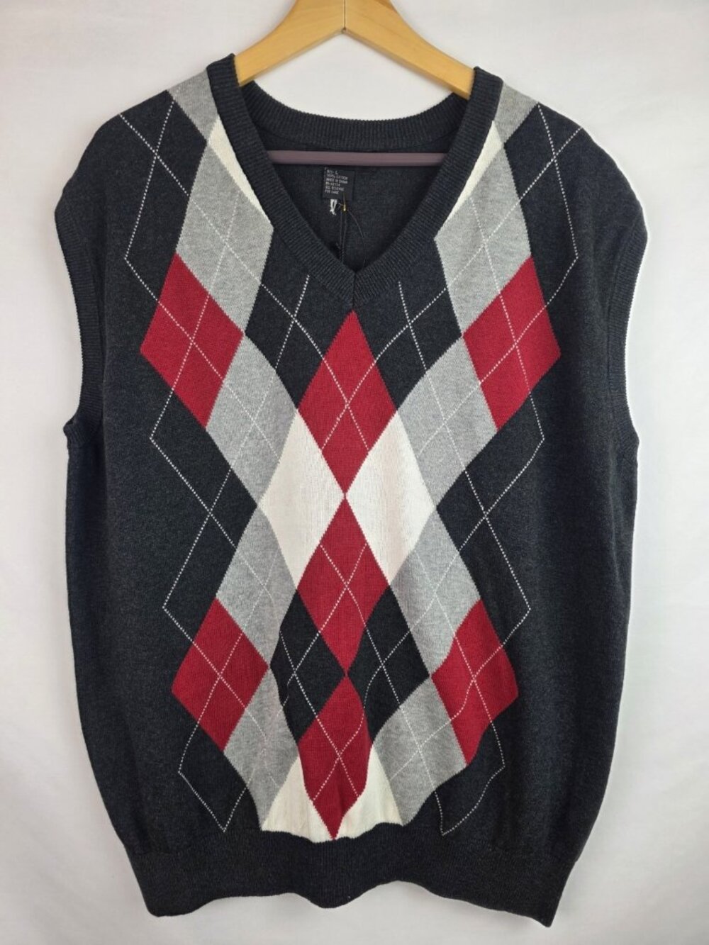 Fairway Outfitters Men's Sweater Vest Size Large Gray Argyle Knit Sleeveless Top